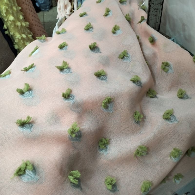 kain sifon rumbai garmen/kain rubia bulu antik import