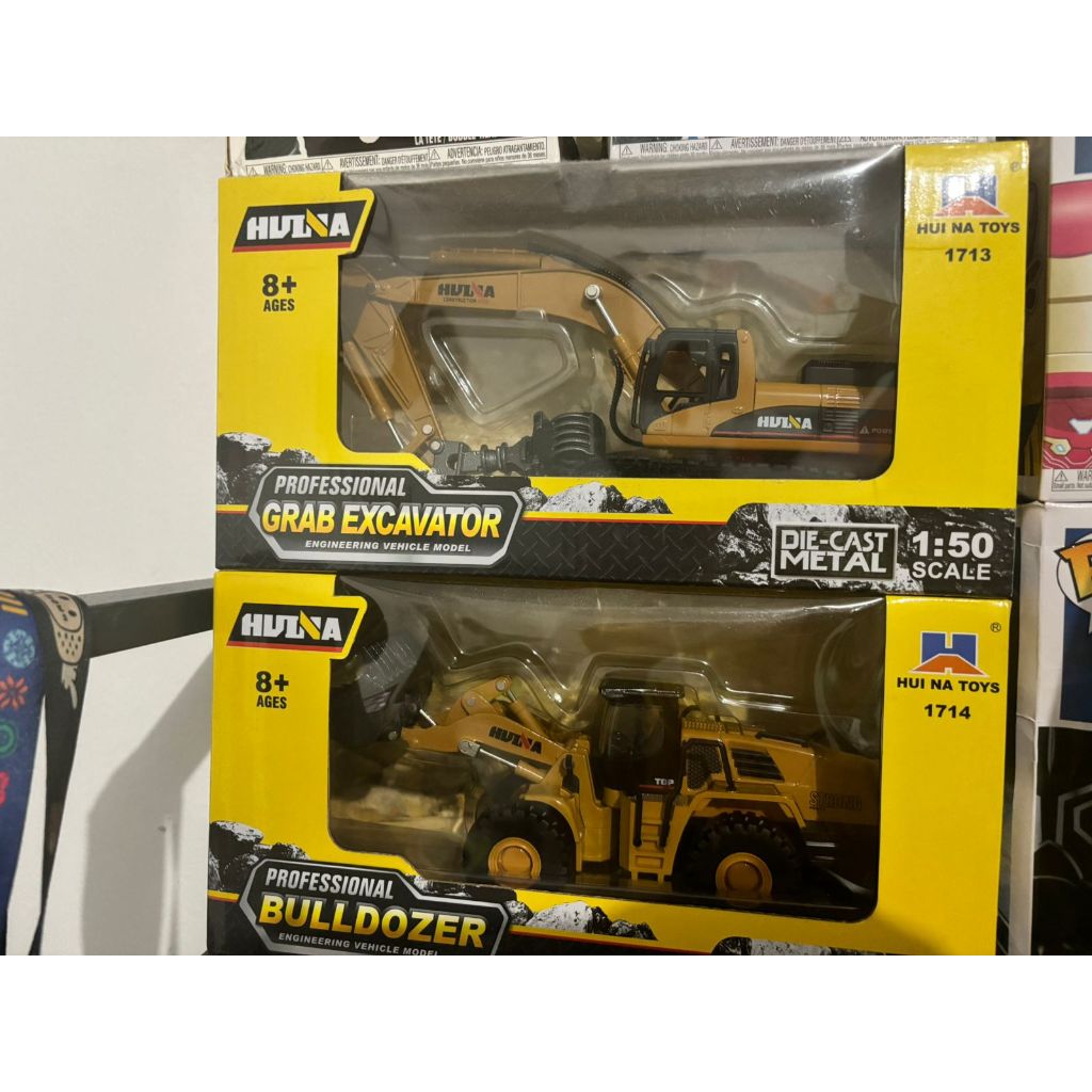 Huina Toys Alat berat pajangan truk konstruksi Excavator Bulldozer mainan anak hadiah gift