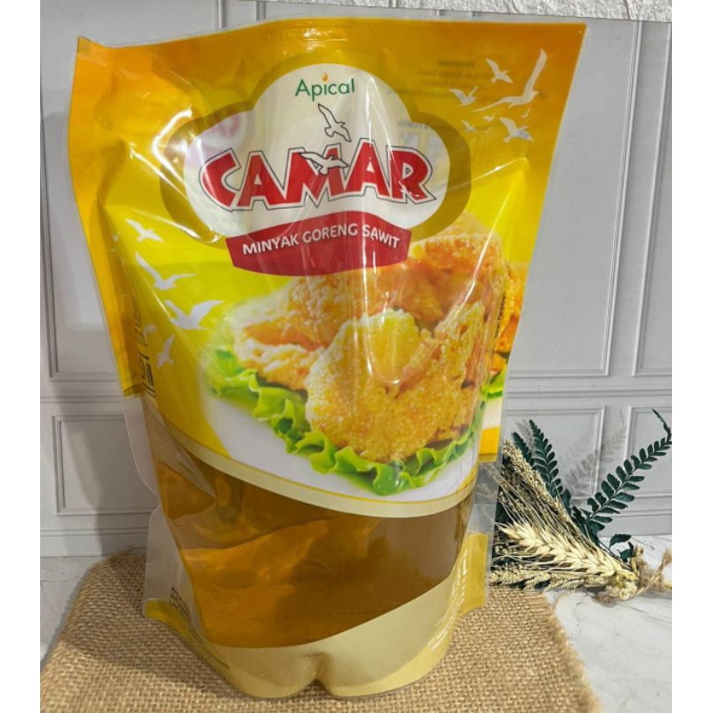 

minyak goreng camar dalam bentuk ukuran 1,8 liter