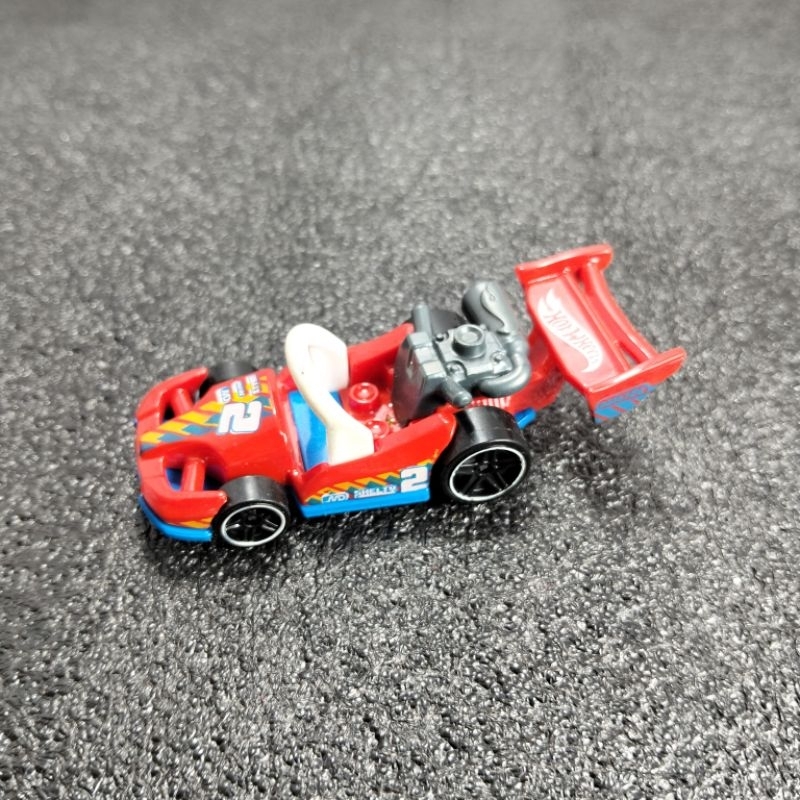 Hot Wheels Let's Go 2 Shelty