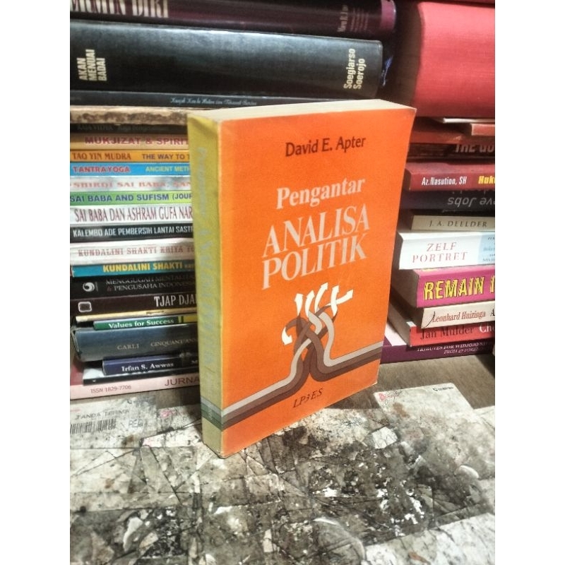 PENGANTAR ANALISA POLITIK by David E Apter