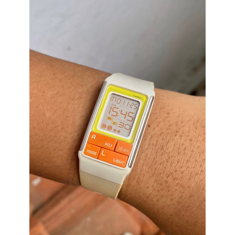 CASIO LDF-51 orange