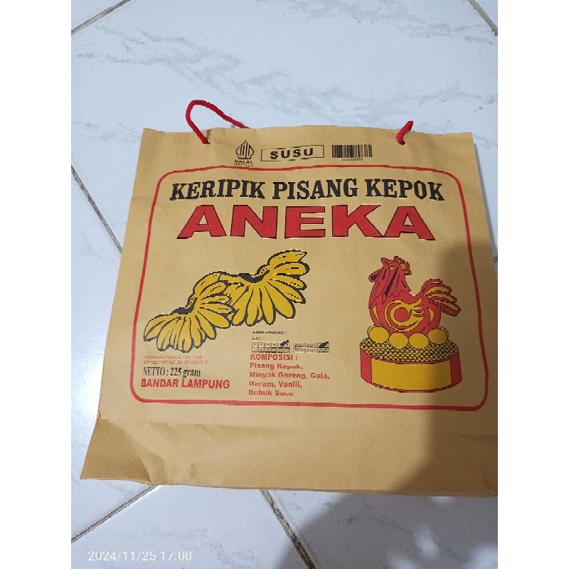 

Keripik pisang kepok aneka rasa