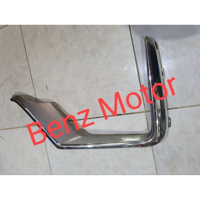 Garnis List Bemper Bumper depan Honda CR-V CRV Turbo Facelift