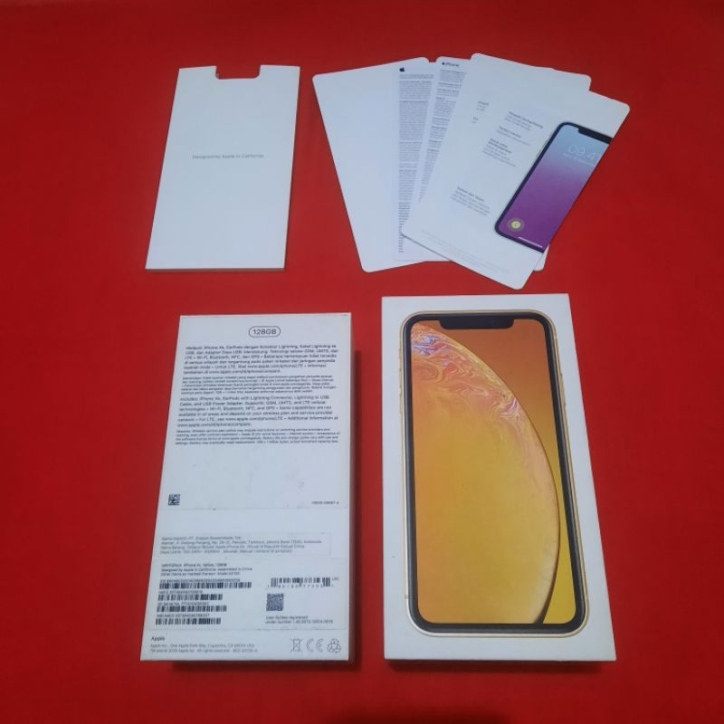 dus box iphone Xr yellow original 100%  copotan ibox lengkap manual book