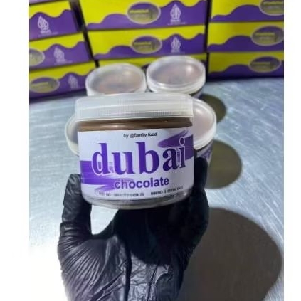 

Coklat Dubai LUMERNYA