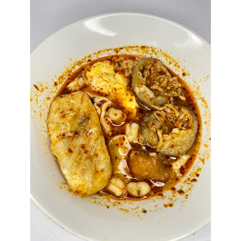 

BASO ACI AYAM SUWIR CHILI OIL MINYAK BAWANG 20Ribu 4 bungkus