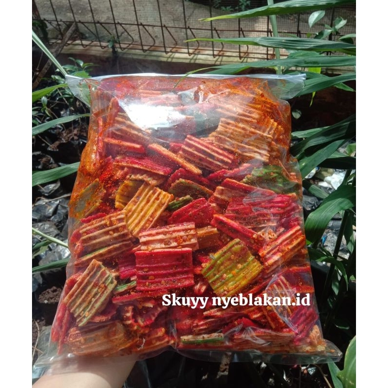 

Seblak Kerupuk Kering Seblak Kerupuk Sisir Pedas Daun Jeruk 1kg