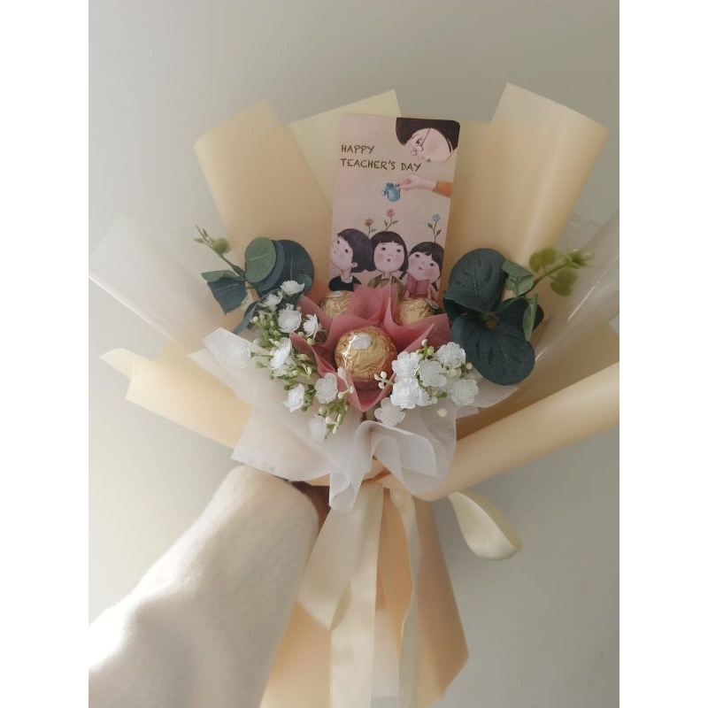 

Bouquet Ferrero Rocher untuk hari guru