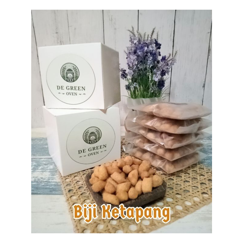 

Kue Biji Ketapang - Enak, Gurih, Renyah dan Tidak Keras