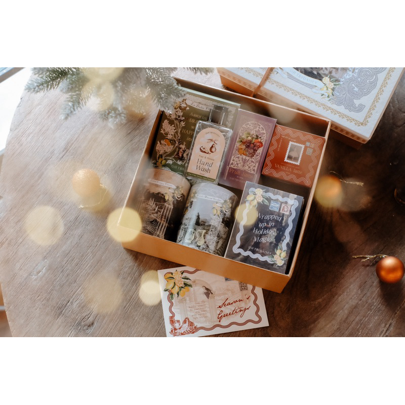 

ROME - (READY STOCK) Christmas hampers GIFTBYDAISEY LITTLE DAISEY / hampers natal 2024 / parcel natal tahun baru / kue kering / xmas gift / new year gift