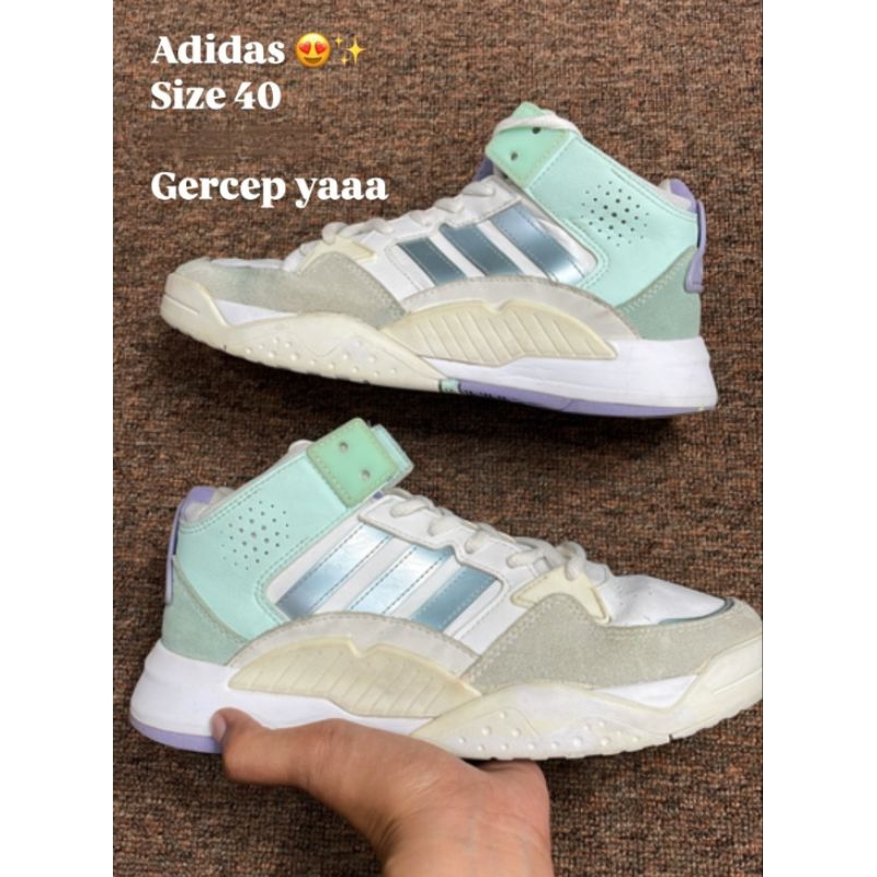 Adidas size 40 Sepatu adidas high Sepatu adidas kekinian