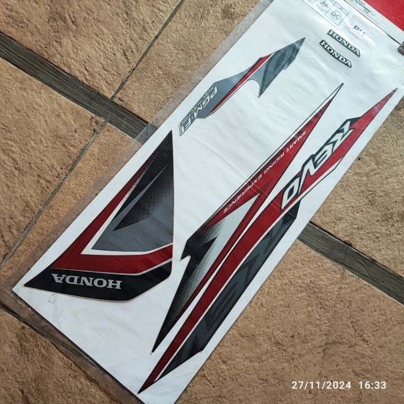 Stripe body Revo 110 New kanan. 871X0-K03-N00/N30/N40