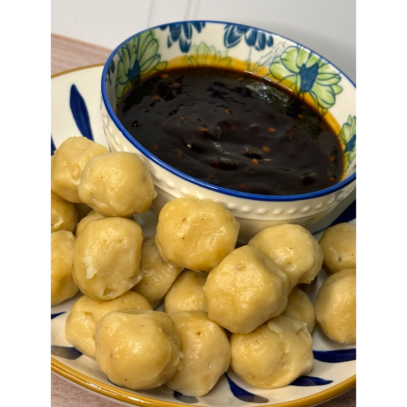 

Pentol ayam premium isi 20 pcs tanpa pengawet free sambal cocol