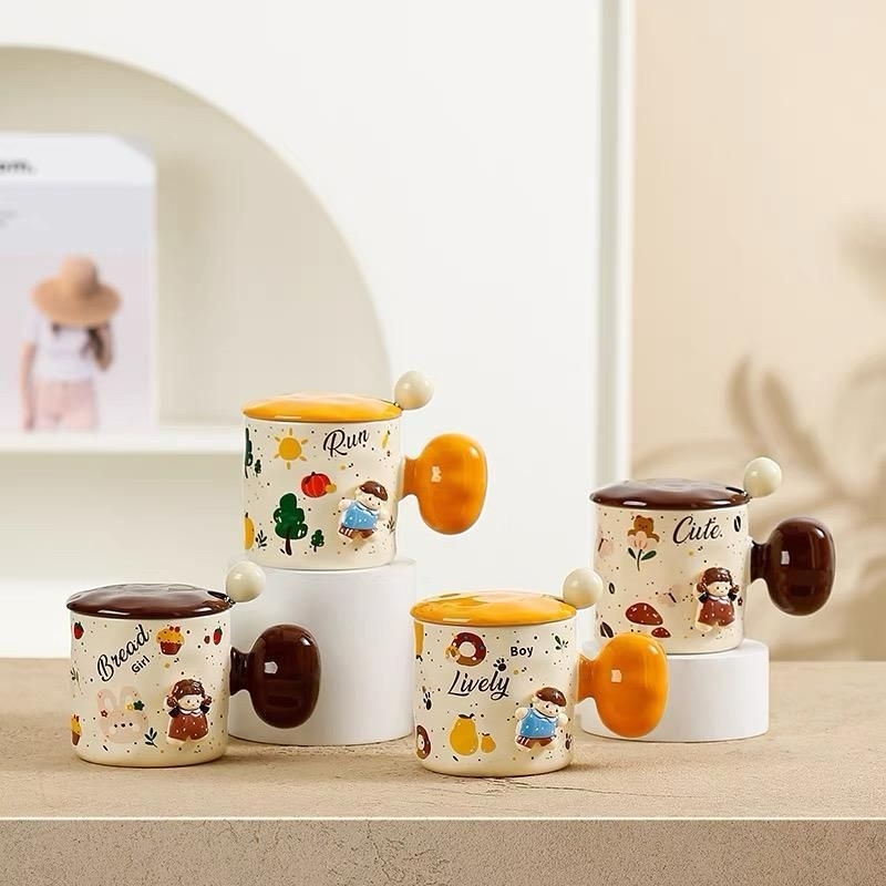 Mug/cangkir keramik + sendok + tutup