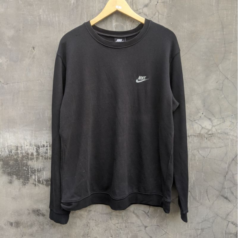 CREWNECK SWEATER PRIA NIKE ESSENTIALS