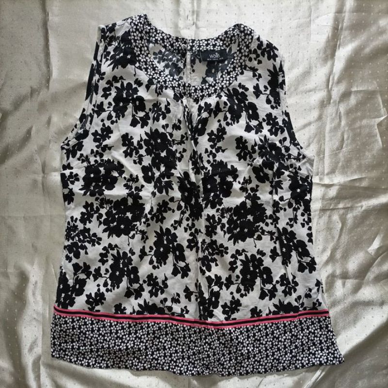 atasan wanita preloved blouse blus tanpa lengan sleeveless original merk wallis hitam putih size L