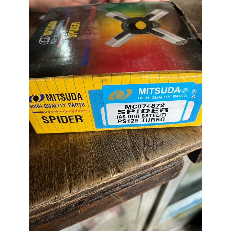 As palang/spider 4 pinion gardan canter 125ps/ps136 hdx merk mitsuda