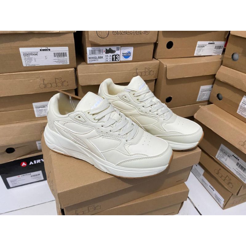 Sneakers wanita sepatu Diadora original/ Diadora kasafa women's sneakers shoes -Beige