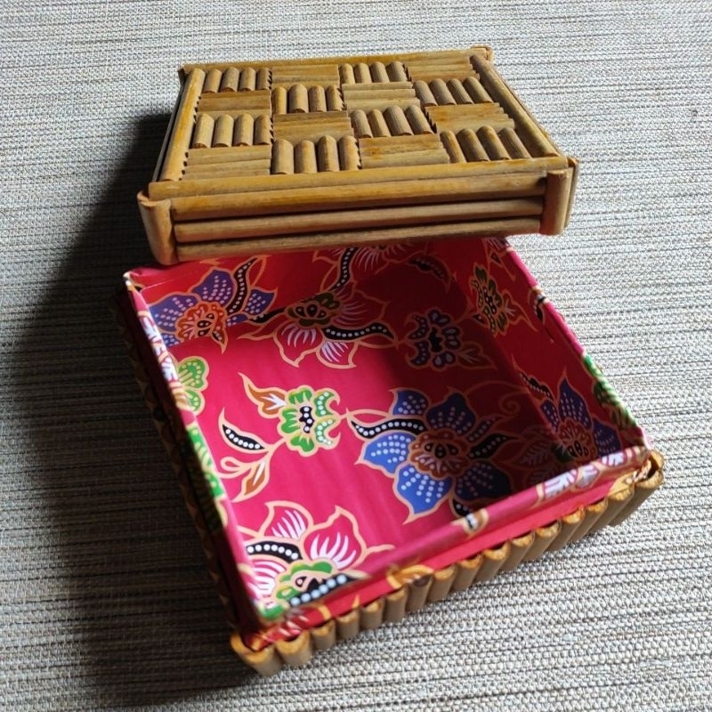 

Box Handmade untuk Kado