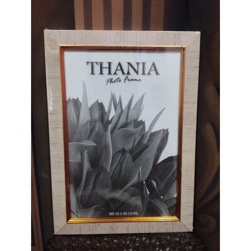 Figura 10R unik (20X30cm) A4 tempat foto wadah foto bingkai foto frame foto hiasan dinding keren