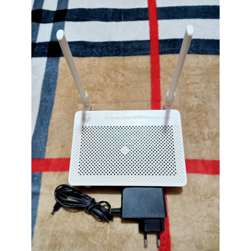 huawei HG8245H5 port biru
