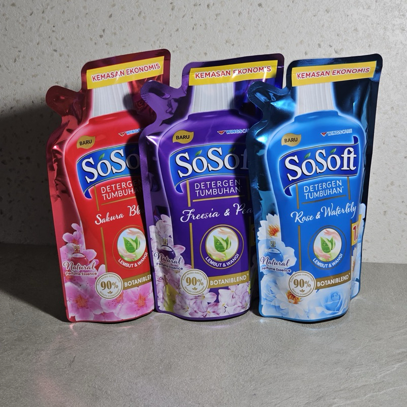 SO SOFT LIQUID DETERGENT 360 ML REFILL POUCH Sabun Pakaian Deterjen Cair Sosoft Wings