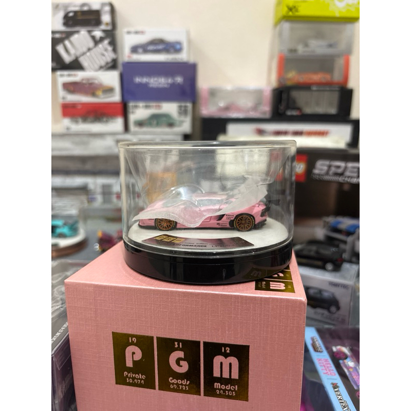 PGM LAMBORGHINI AVENTADOR LBWK PINK EXCLUSIVE
