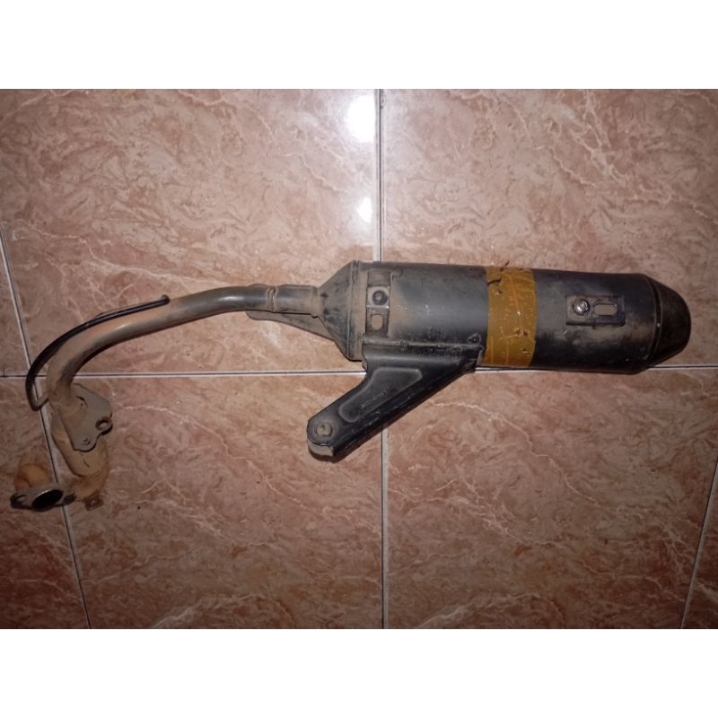 knalpot beat deluxe genio scoopy 2021-2023 standar ori ahm mines badan knalpot penyok sesuai di foto
