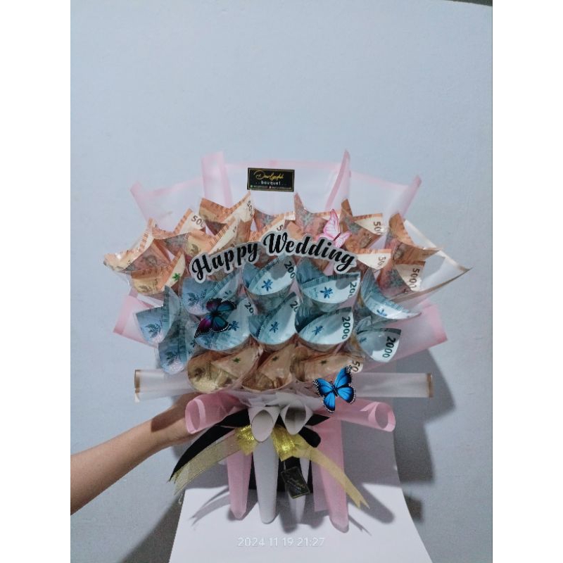 

Bouquet Money