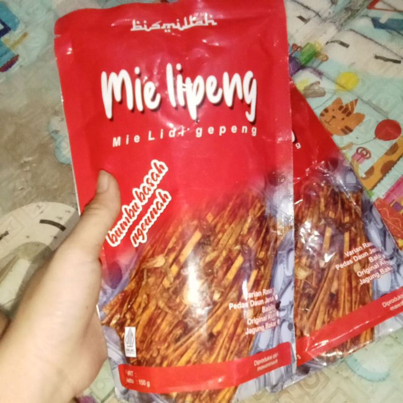 

Mie lipeng mie lidi gepeng 250g Random