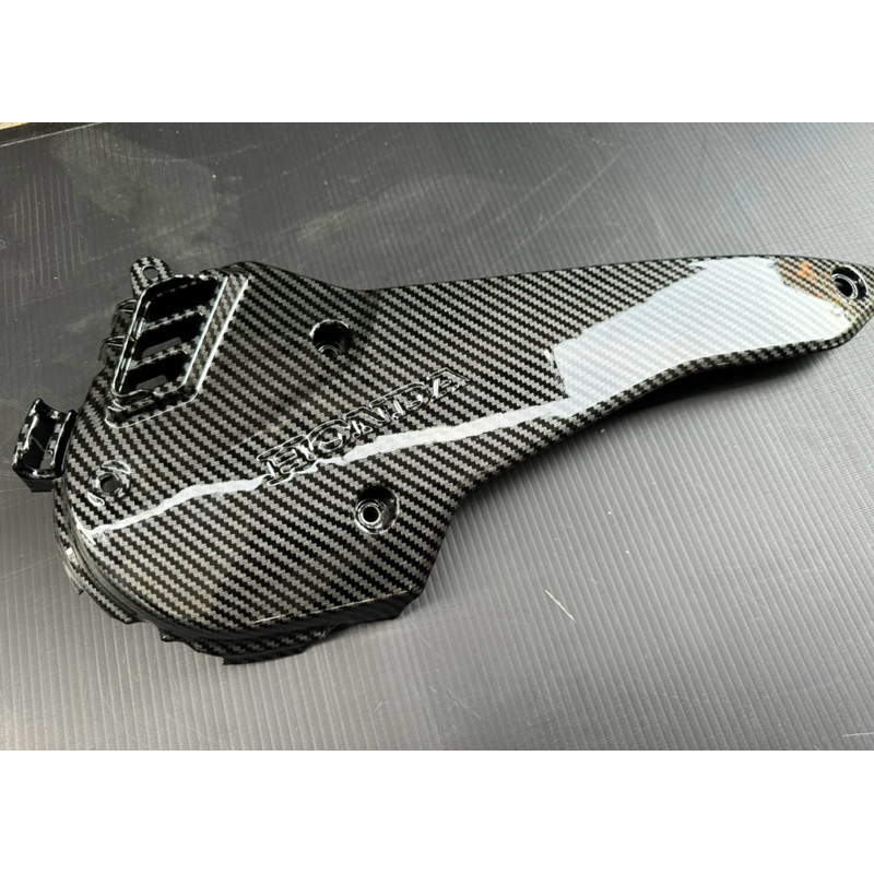 Cap L PCX 160 Carbon Keongan PCX 160 Carbon Cover Duk PCX 160 Carbon / Keongan PCX 160 Carbon /