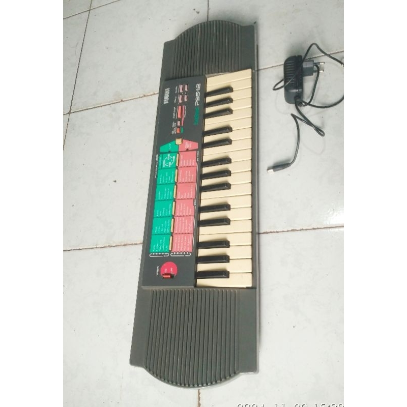 keyboard,piano yamaha pss12,normal second