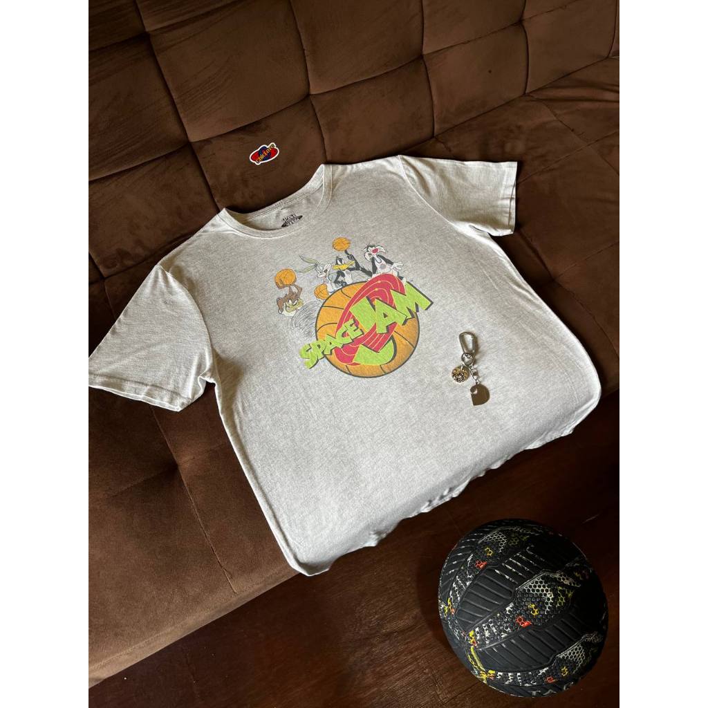 Chiclove - Tshirt SpaceJam Kartun Second Preloved