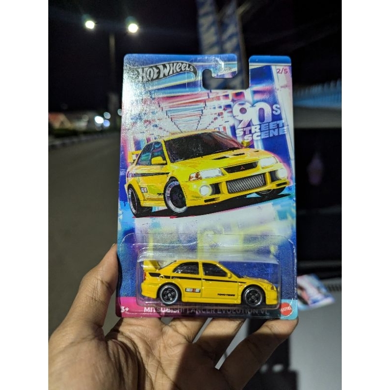 Hot Wheels Mitsubishi Lancer 90s Street Scene