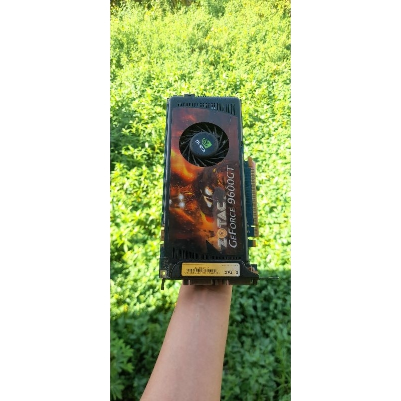 VGA NVIDIA 512 MB 256 BIT 9600 GT