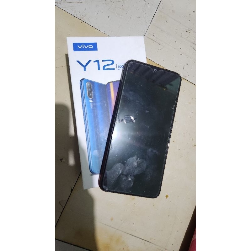 vivo y12 matot