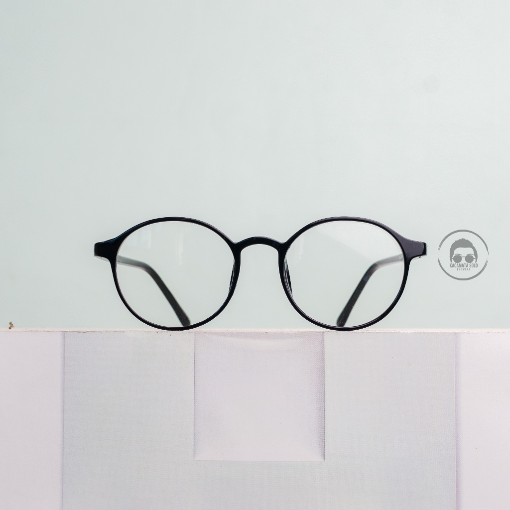 FRAME KACAMATA BULAT PLASTIK - KARA 02