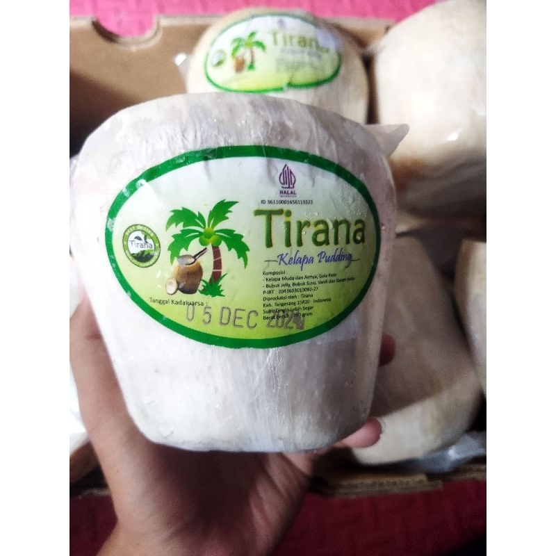 

Tirana Coconut Puding/Kelapa muda