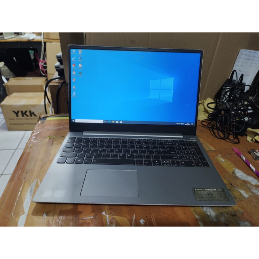 2jt AN Lenovo ideapad 330s-15ARR AMD Ryzen 5 2500u with radeon GFX vega 8