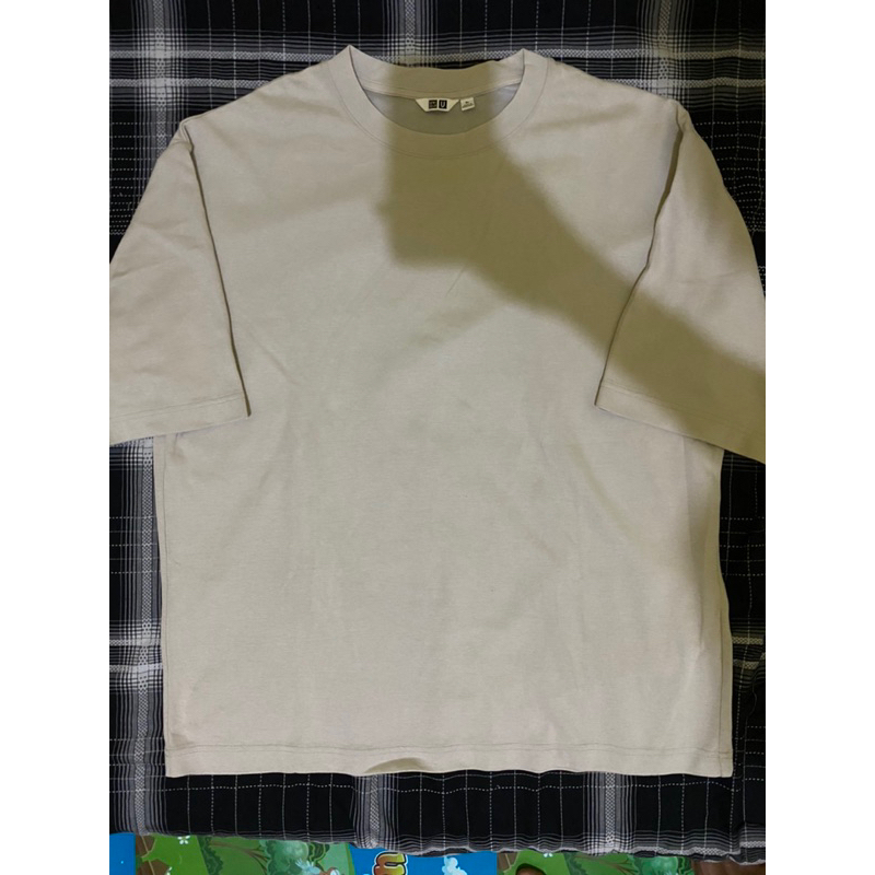 Uniqlo Airism / Kaos Uniqlo