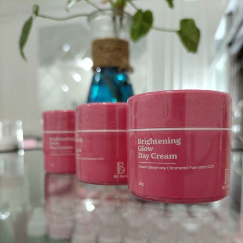 BRIGHTENING  GLOW DAY CREAM BEAUTY GLOW BG SKINCARE ORIGINAL 100% SPF 15