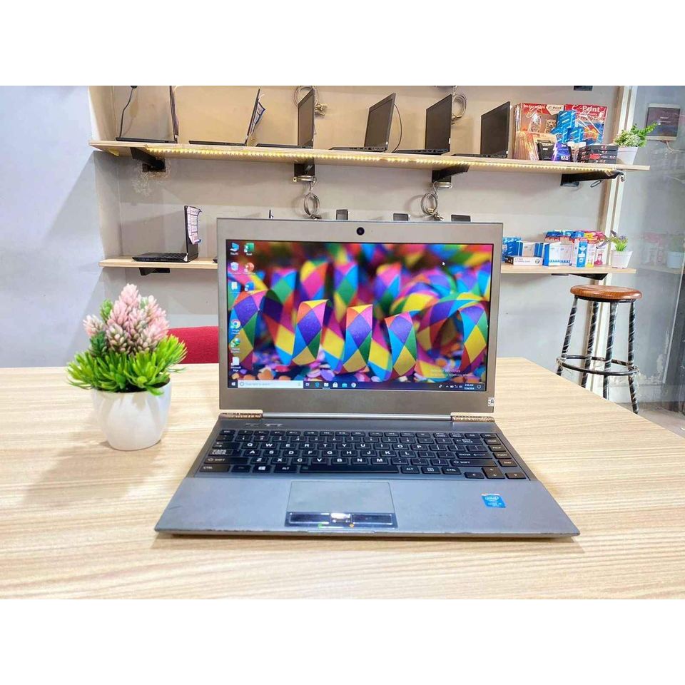 Laptop Second murah Toshiba Dynabook R632 core i5 gen 3 ram 4gb ssd 128gb