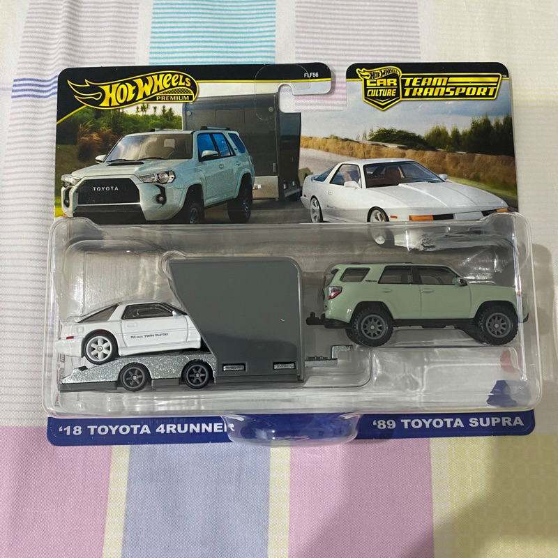 Hot Wheels Premium Team Transport '89 Toyota Supra & '18 Toyota 4Runner