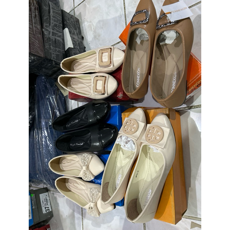 SALE CUCI GUDANG SEPATU WANITA