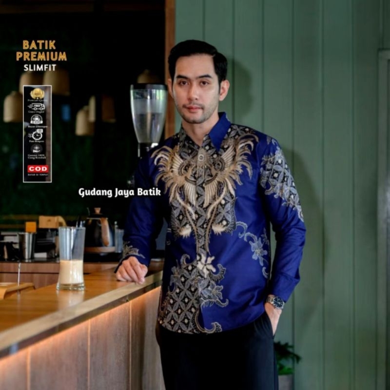 BATIK GARUDA INDONESIA Motif RENJANA Kemeja Batik Pria Lengan Panjang Slimfit Premium Bahan Katun Ex