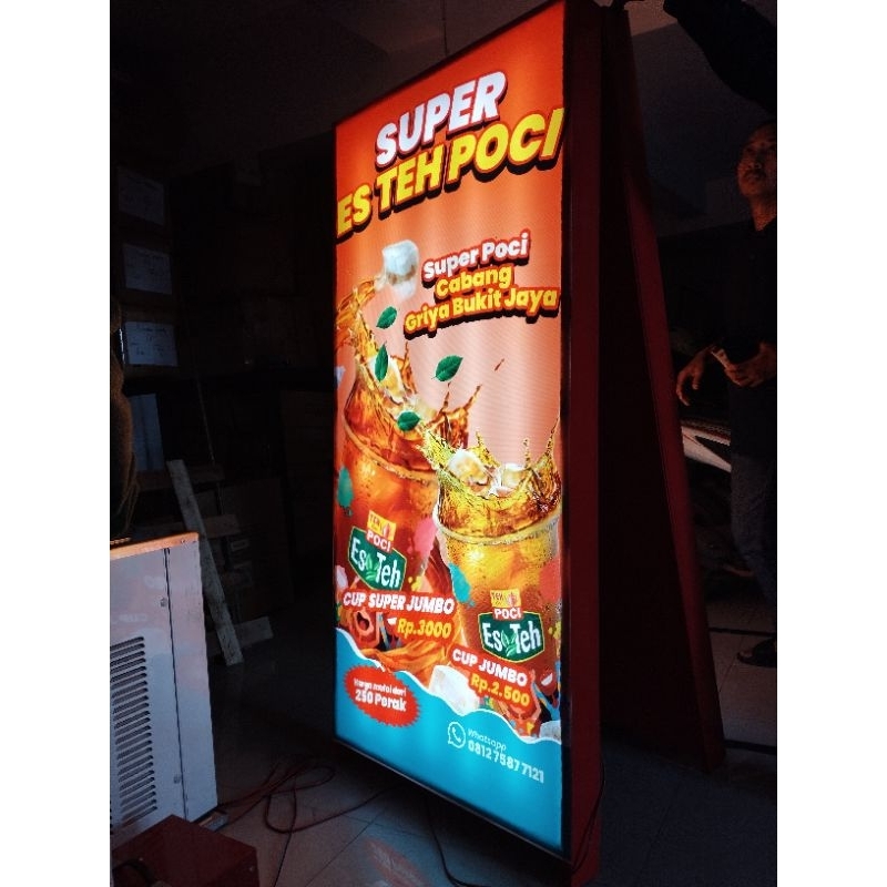 Banner Lampu / Neon Box / standinng Banner lampu