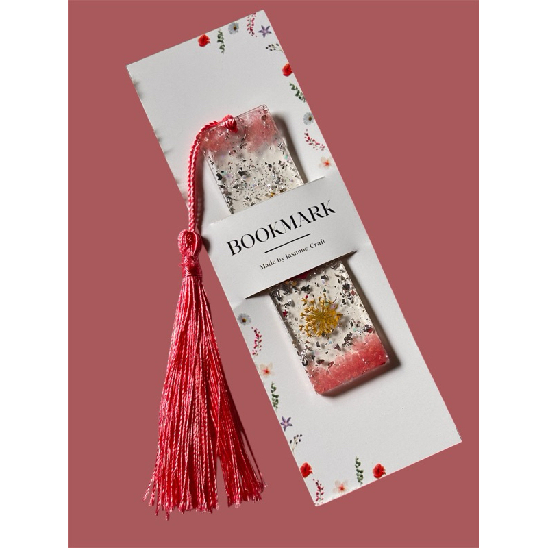 

Bookmark Resin dried flower | Bookmark Transparan glitter | Bookmark Aestetik Pembatas Buku Aestetik Glitter