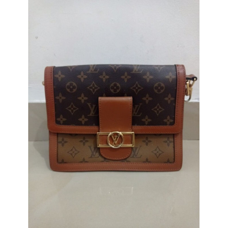 Sling Bag  Shoulder Bag LV Douphin PReloved