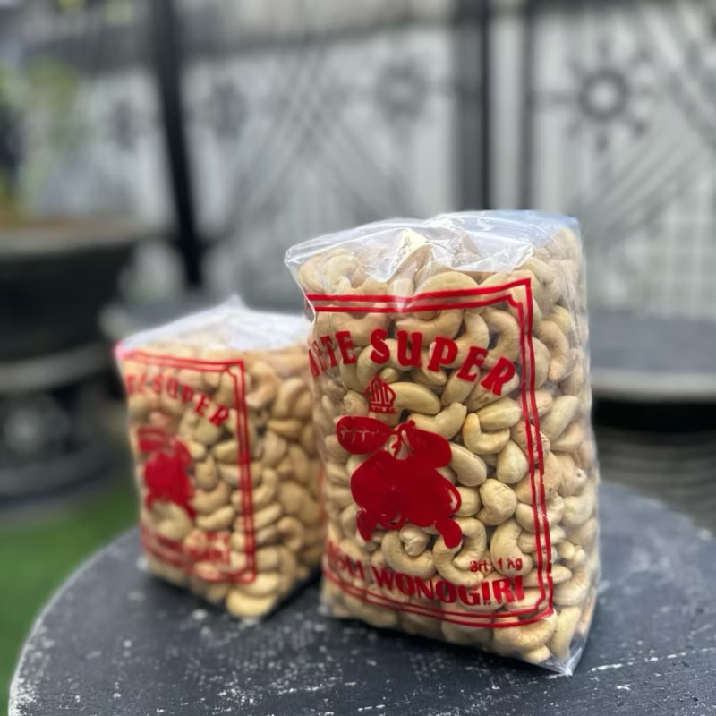 

Kacang Mede / METE MENTAH Super Utuh Besar Asli Wonogiri